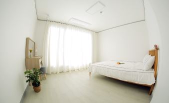 Gyeongju White House Stay Pension