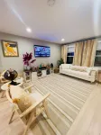 Luxury New-built - Beautiful 3 bedrooms+2 bathrooms Montclair Home - Wifi