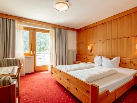 Nr. 17 Отели в г. Solda