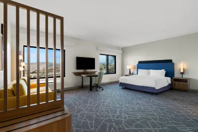 Hampton Inn & Suites by Hilton Corona Hotels in Riverside County