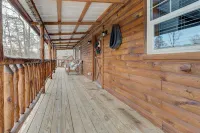 Cozy Mountain Cabin near Red River Gorge, Hollerwood and more! Pet Friendly