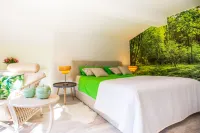 Holiday house four seasons