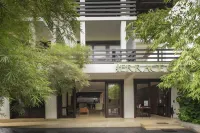 Terrace Green Hotel & Spa Hotels near Negombo Beach