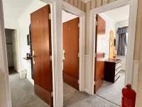 All Seasons Guest House Gatwick & Airport Parking Hotels in Horley