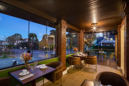 Blumen Hotel Boutique Отели рядом с Canela Airport