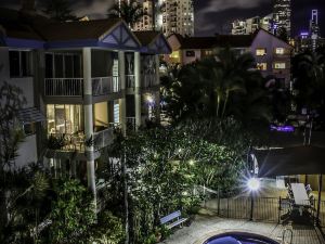 Surfers Beach Holiday Apartments