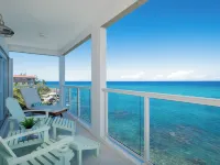 Blue-sky penthouse Hotels in Tower Isle
