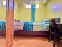 Quiet Room Around York University Subway