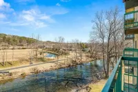 Smoky Mountains 107 2Bd Condo with Fireplace 2 Bedroom Home by RedAwning 鴿子谷住宿飯店