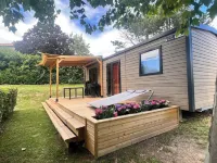 Camping la Grappe Fleurie Hotels in Saint-Jean-d'Ardières