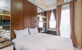 Comfortable and Modern Studio Transpark Cibubur Apartment