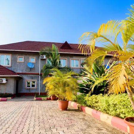 D'Tavern Apartment