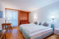 Hôtel du Grand-Pré Hotels in Hauterive