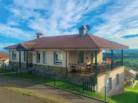 El Gato Gordo - Bike & Surf House Các khách sạn ở Cudillero