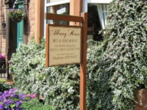 Albany House Hotels near Penrith Castle