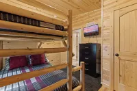 A Bearadise - Tiny Houses