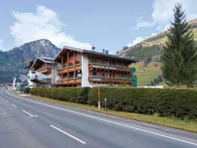 Apartment in Wald in Salzburgerland in Ski Area Hotel dekat Gerlospaß-Königsleiten-Bergbahnen GmbH