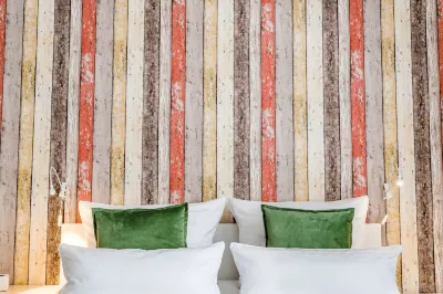 Haus am Park - Ihr Gästehaus in Velbert Hotels in der Nähe von Wallfahrt Neviges
