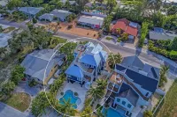 Casa Amiga by Beach Retreats - Sea View