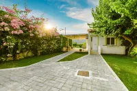 Koulouris Apartments & Studios - Villas