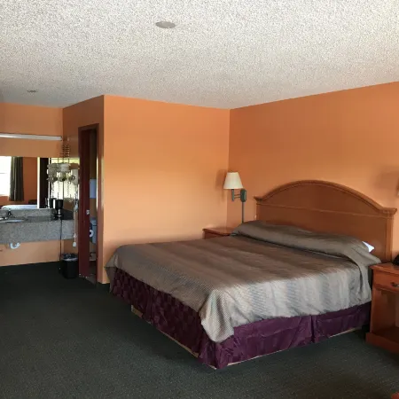 American Inn Cleburne