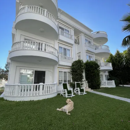 Belka Golf Residence Exclusive Apt Poolside