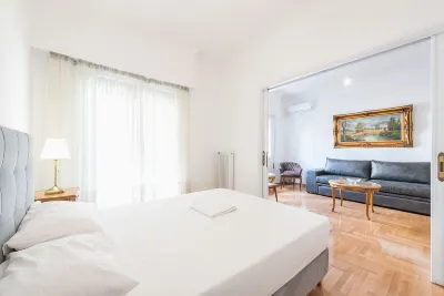 Victoria Supreme Suite Hotels in Victoria