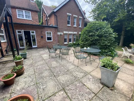 Pickwicks Guest House