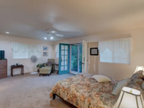 Hale O Makani 3 Bedroom Home by RedAwning Hotéis em Keaau