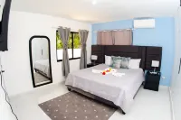 Skylight Suites Restaurant Bar Hotels in Puerto Plata