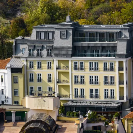 Vizualiza Residence Hotel by Hmg