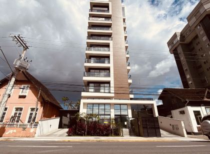 Max Loft - Apartamentos