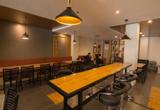 3. 호텔 카르멜리타..