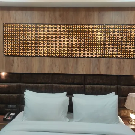 Hotel Aavas Inn