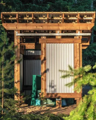 Smith Lake Farm Hotels in Comox Valley