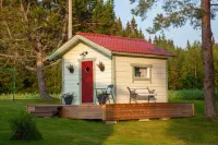 Guestrooms at Forest Family Home