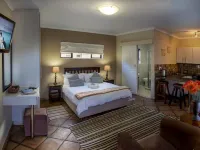 Room-Luxury Room, Double Bed and Sleeper Ξενοδοχεία στην πόλη 