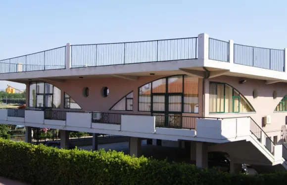 珀蘭娜公寓酒店