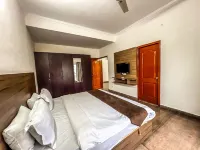 Hotel Elite by Agira- Spacious Apartments with Balcony