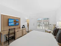 Beachcomber Resort & Club Hotels in Pompano Beach