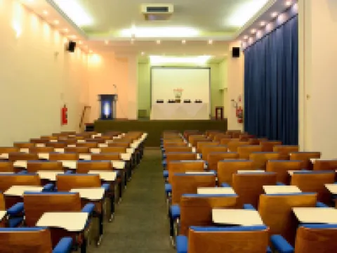 カステル プラザ ホテル レゼンデのホテル