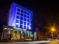 Hotel Centre Point Hotels near Sitabuldi Fort