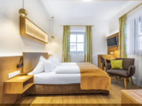 Wander Und Aktiv Hotel Rösslwirt Hotels in Lam