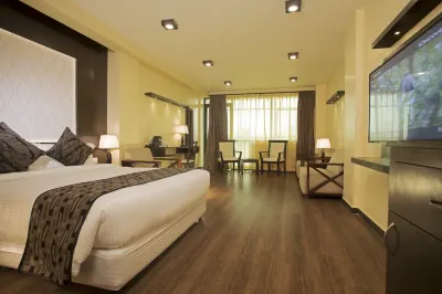 United Business Hotel Hotel in zona Dasharath Stadium