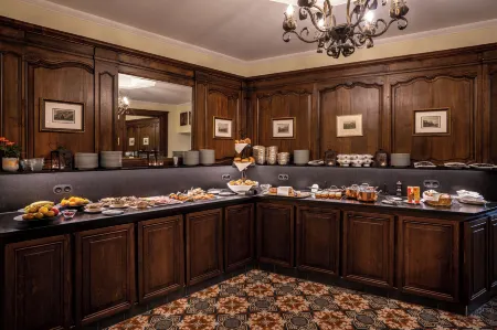 Burghotel Auf Schönburg Отели в г. Богель