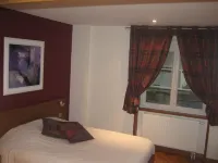 Résidence les Cigogneaux Hotels in Illhaeusern
