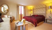 The Pinewood Hotel Hotels in Slough