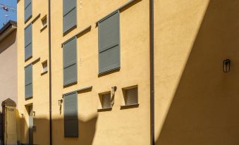 Appartamenti Ariosti a un Passo da Piazza Maggiore