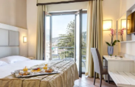 Hotel Caravel
