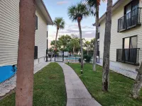 Bayside Manasota Key Condo with Easy Beach Access